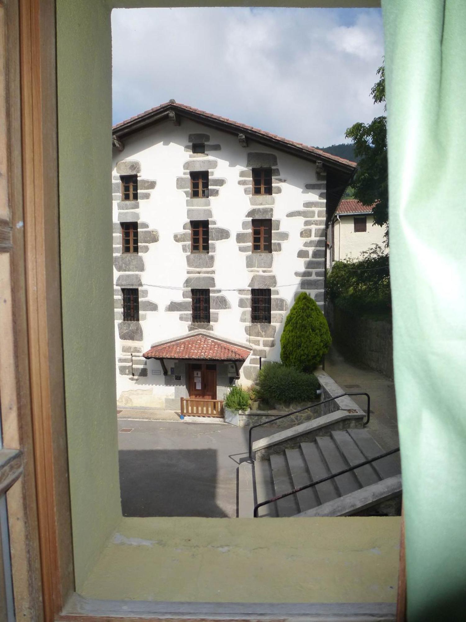 Albergue Ambiental De Beizama - Beizamako Aterpetxea Oda fotoğraf