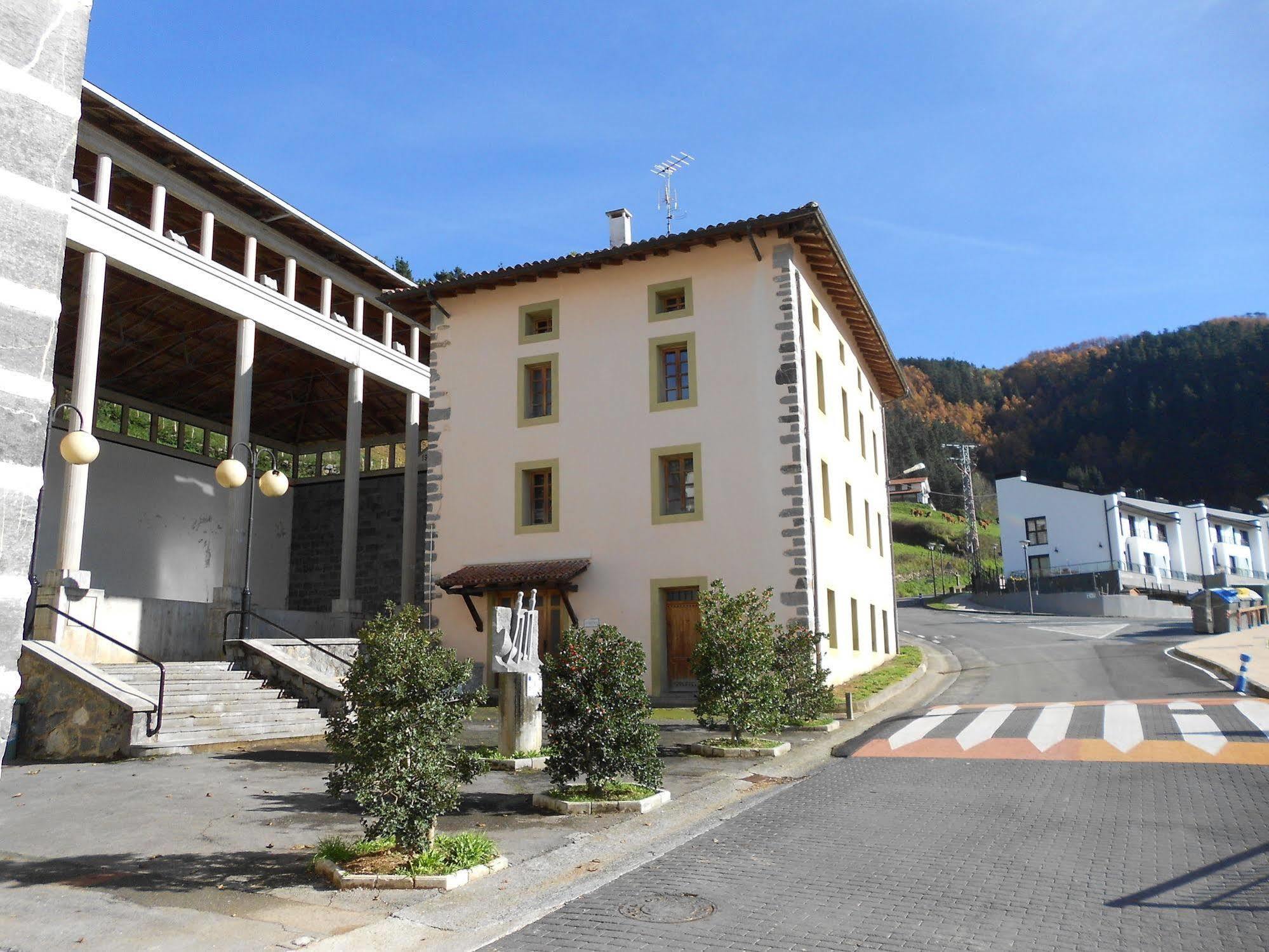 Albergue Ambiental De Beizama - Beizamako Aterpetxea Dış mekan fotoğraf