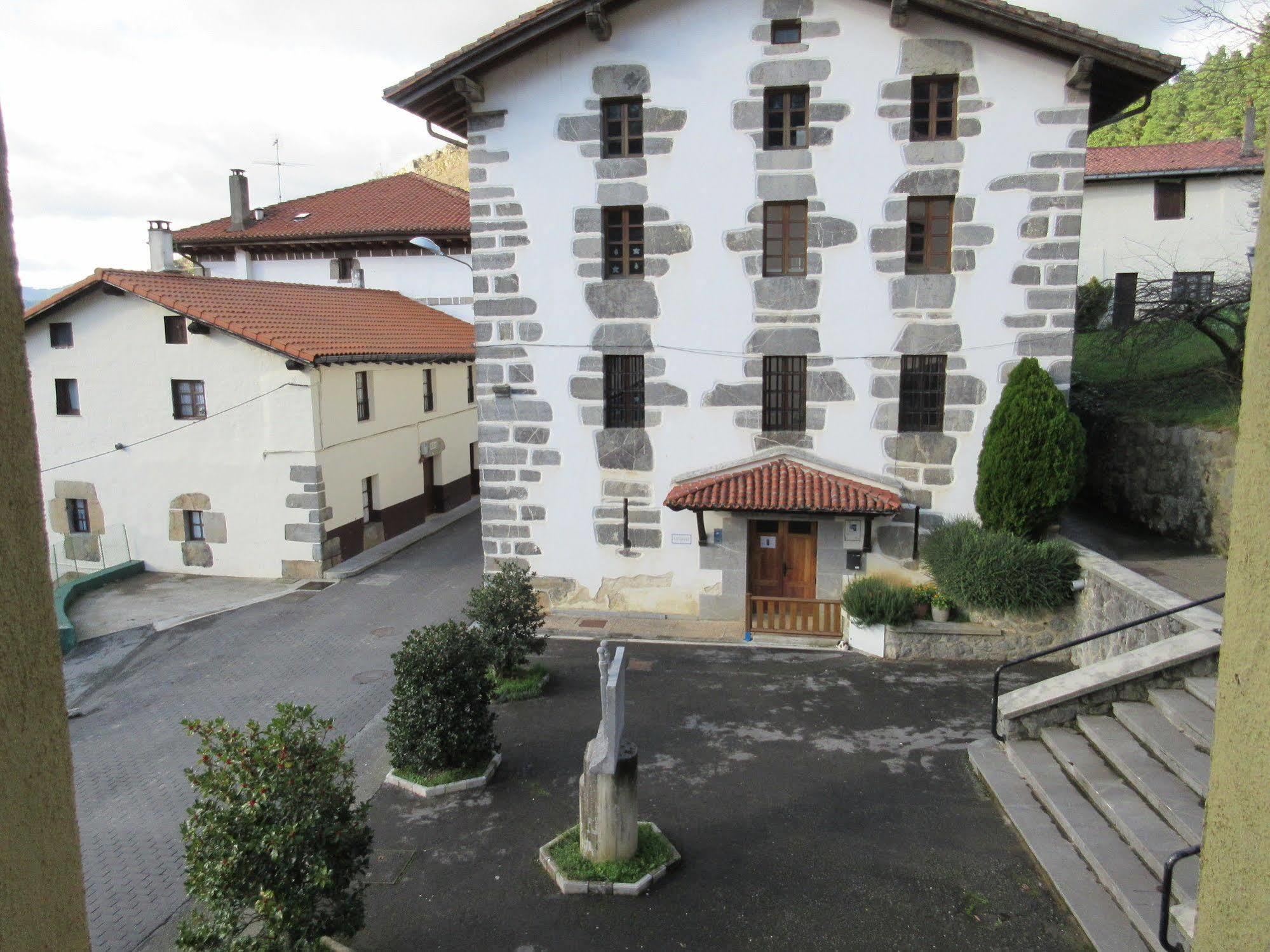 Albergue Ambiental De Beizama - Beizamako Aterpetxea Dış mekan fotoğraf